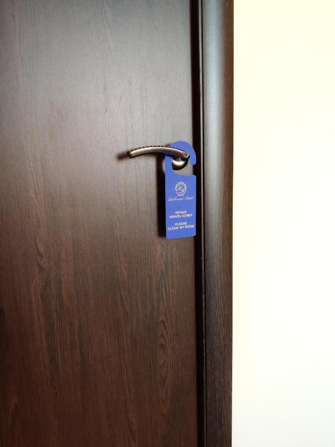 Richmind Hotel Vagharshapat ภายนอก รูปภาพ