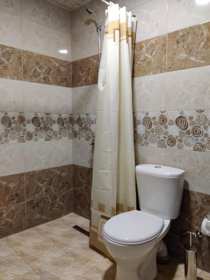Richmind Hotel Vagharshapat ภายนอก รูปภาพ